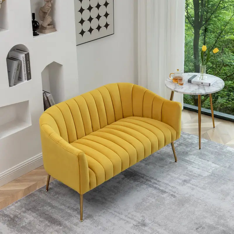Canapé Loveseat 2 places confortable et glamour moderne avec pieds en métal (50) et dossier capitonné incurvé