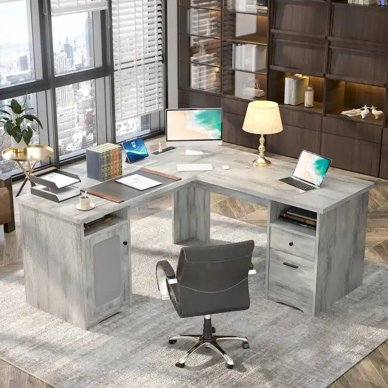 Bureau d'angle en L de style ferme moderne avec classeur et tiroirs, bureau de direction avec station de recharge