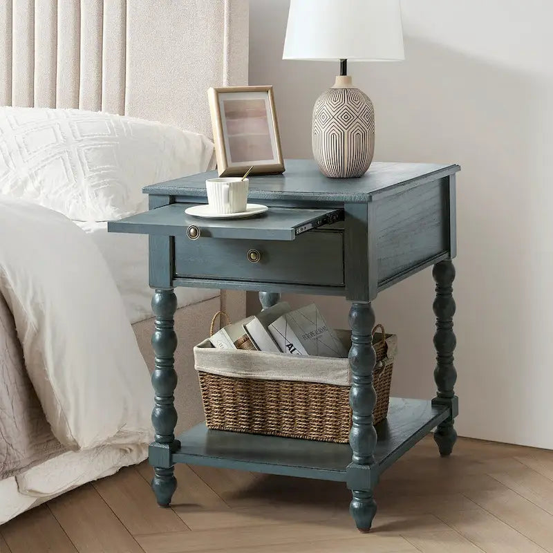 Table d'appoint traditionnelle 26" de haut en bois massif avec port USB